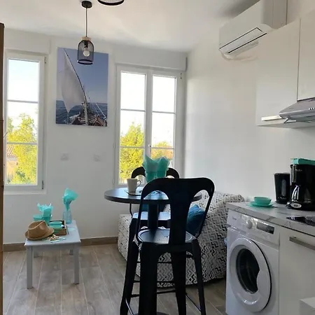 Le Logis De Virginie - Climatise Apartment Rochefort  Exterior photo